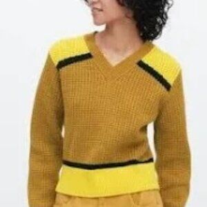 Marni x Uniqlo gold, yellow & black color block waffle stitch V-neck sweater